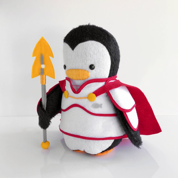 Custom_Penguin_Knight_side4.jpg