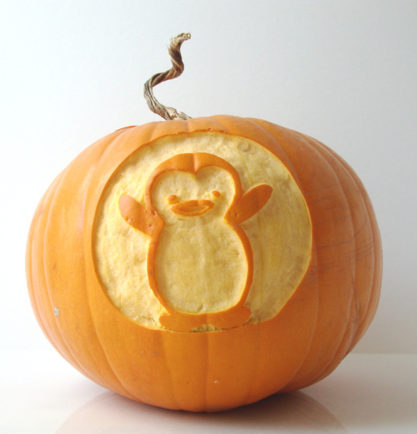 others_pumpkinpenguin.jpg