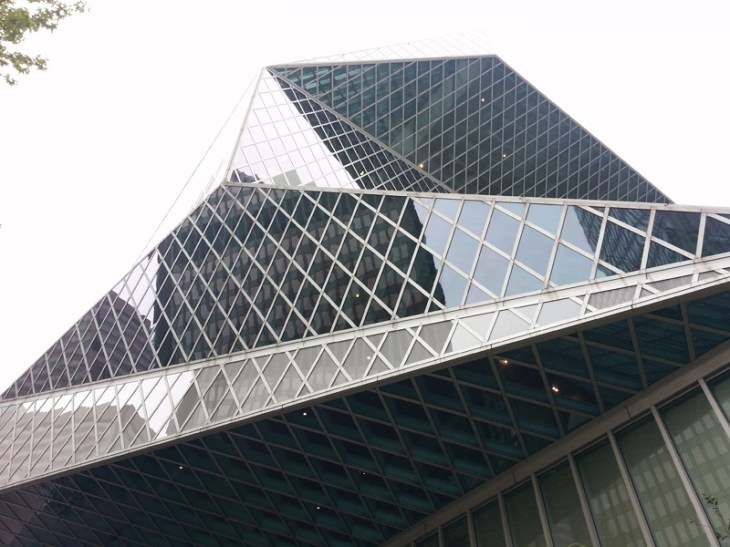 Sisters Seattle Trip